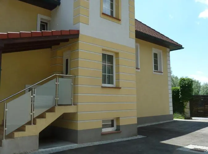 Gasthuis Gaestehaus Wachau 4*